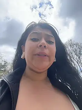 emilyjohanson ওয়েবক্যাম শো