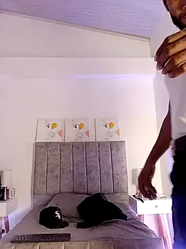 Chatroom XXX en direct de Dante_Knox