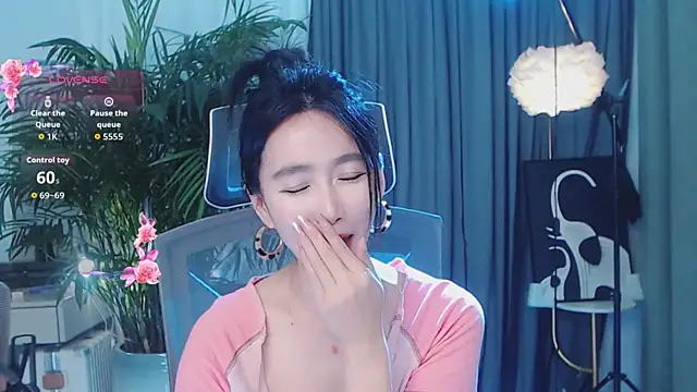 feifei-love 网络视讯表演