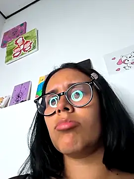 Annya-sweet Chat XXX in diretta