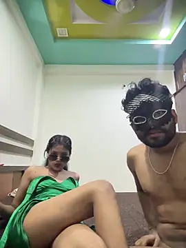 Pertunjukan Kamera Web Crazy_Sizzler