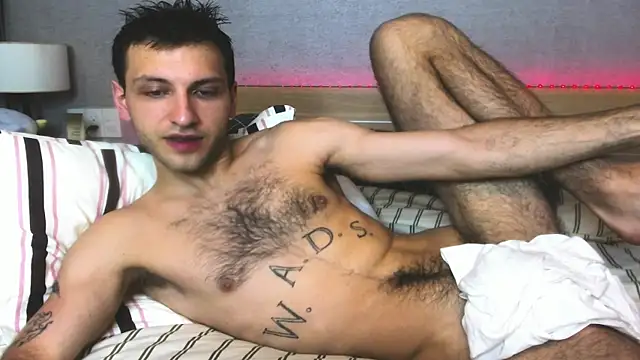 DarkRogue19's Webcam Show