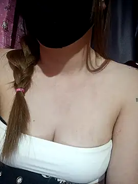 MiHeni 现场XXX聊天