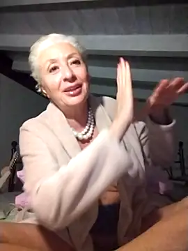 divinaerotica Chat XXX live