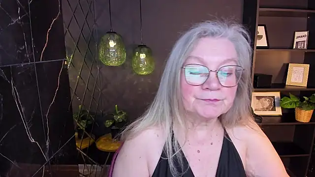 NataliMellow's Live XXX Chat