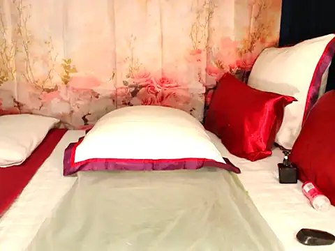 ChloeTyler23 Live XXX-Chat