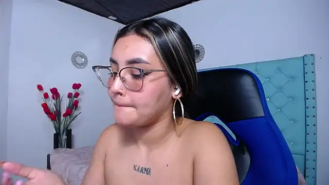 kathe-mills235's Live XXX Chat