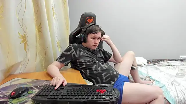 Вебкам-шоу iliaskrislove