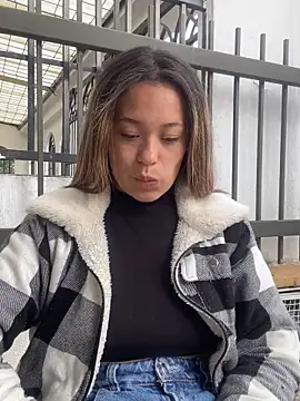 Chat +18 de Diosa_Pinkk ao vivo