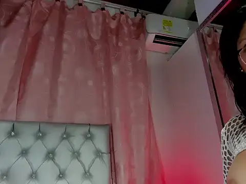 zoe_tamara's Live XXX Chat