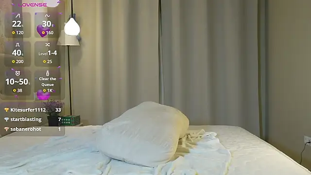 Chat +18 de Nayeomy ao vivo