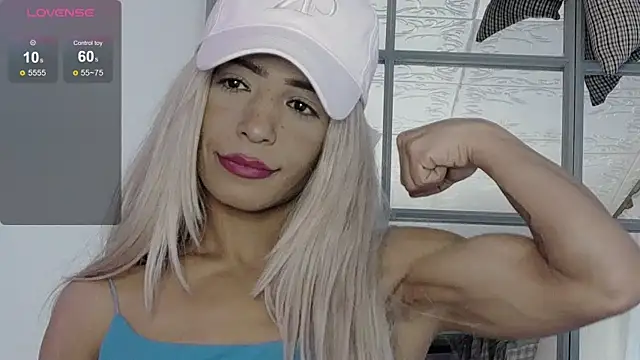 Chat XXX en directo de SarahRaynex