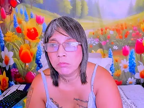 indianroxy Live XXX Chat