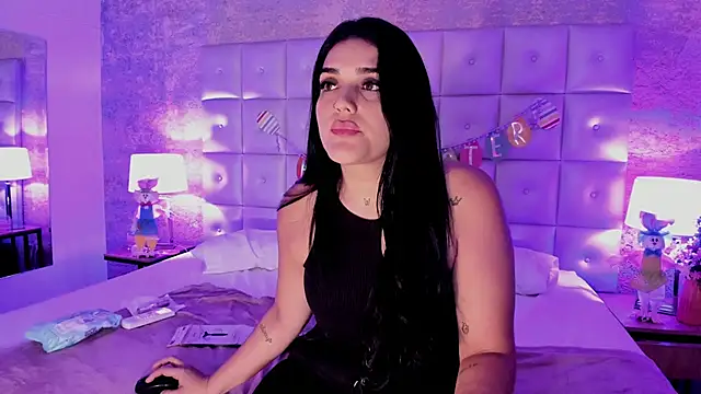 Maddysex_ Adlı Modelin Canlı XXX Sohbeti