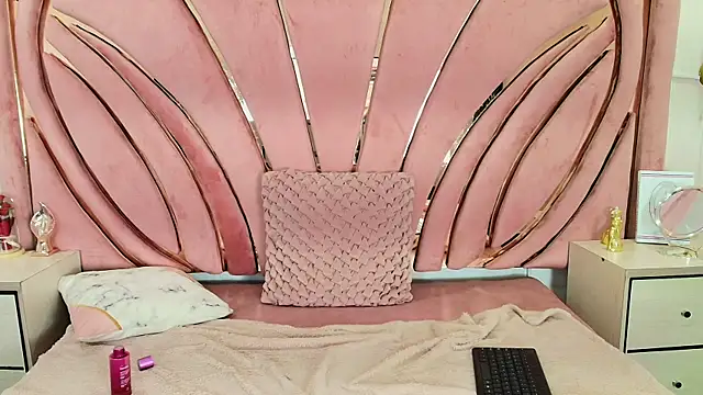 Chat XXX en directo de Helenn_Moore