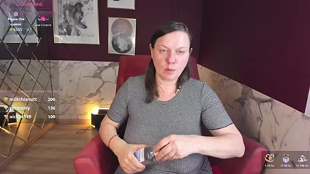 KellyPerfection élő XXX-chatje