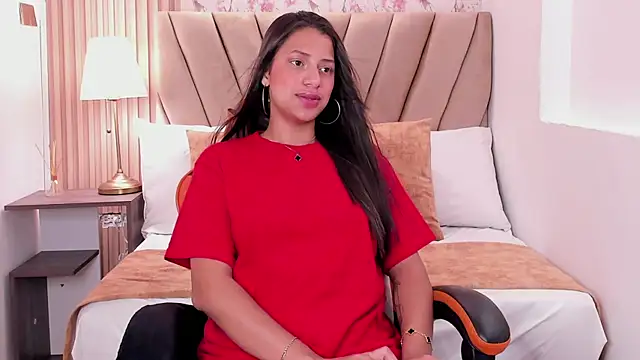 แชท XXX สดของ Atiena_