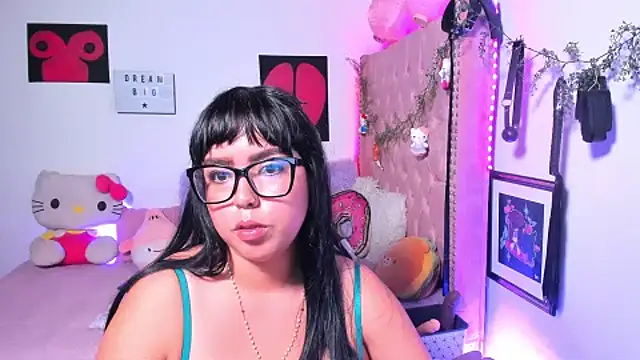 دردشة LillyCandy الجنسية المباشرة