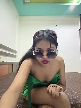 Crazy_Sizzler Pertunjukan Webcam