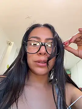 Czat XXX na żywo – pregnant_sofii18