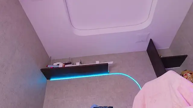 miia_stonne Chat XXX live