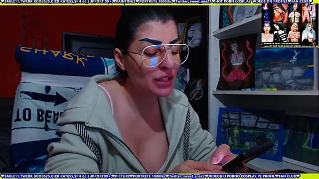 แชท XXX สดของ cuminmenowbbyx