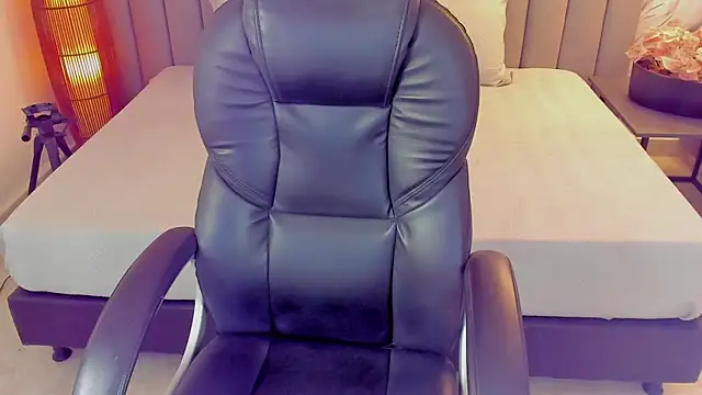 XXX chat uživo modela SamayRyann