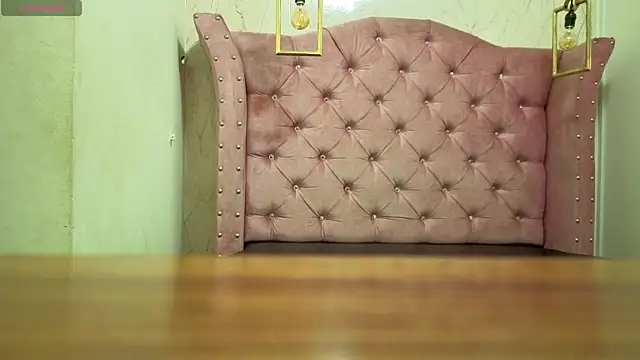 XXX chat uživo modela rosse_channel__