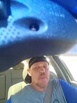 yourMasterisBored's Webcam Show