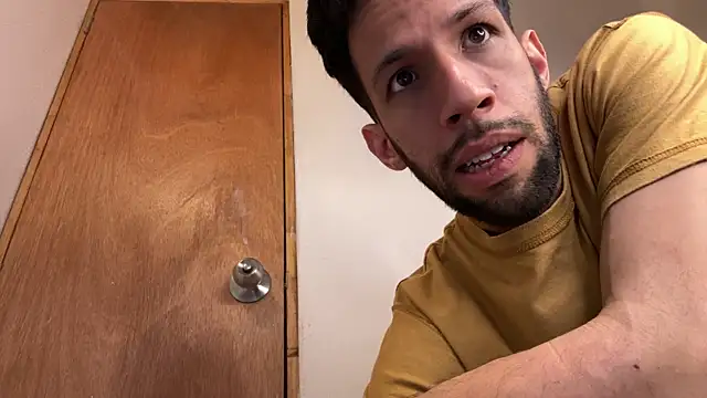 دردشة Karim_mansur الجنسية المباشرة