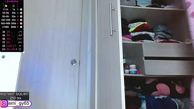 emilyn_grey1 라이브 XXX 채팅