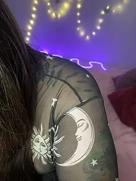 Mizztikaa Live XXX-Chat