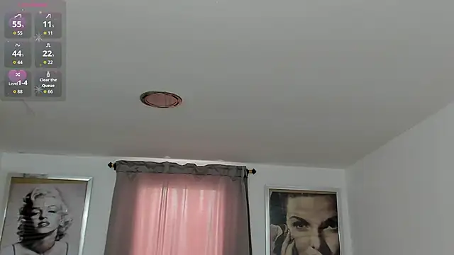 Beautyari_ Adlı Modelin Canlı XXX Sohbeti