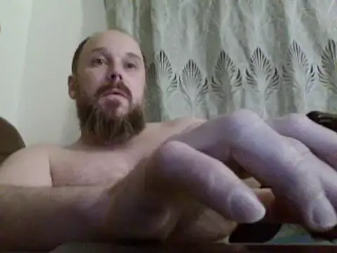 Show modela FROL83 na web-kameri