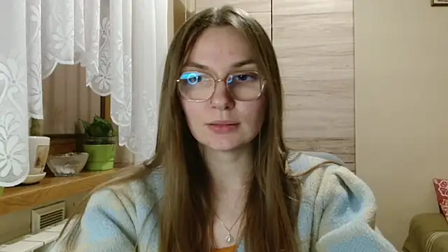 دردشة LooveELLYx الجنسية المباشرة