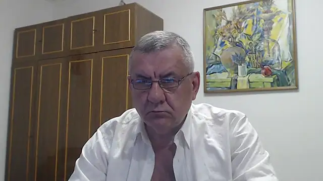 Show modela machomale3 na web-kameri