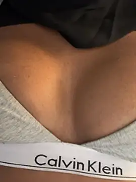 KiaraAmara's Live XXX Chat