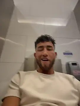 Chatroom XXX en direct de liam_bronw