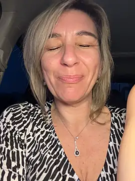 lafeecoquine69 Pertunjukan Webcam