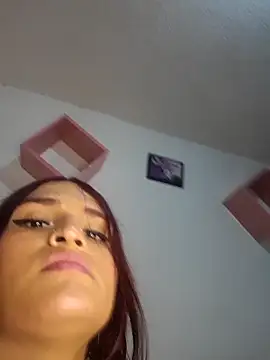 Pussycat_9999 网络视讯表演