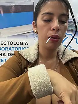 Nathaly_12 Pertunjukan Webcam