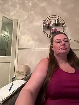 BuxomKitty_BBW 라이브 XXX 채팅