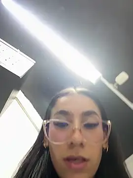 lunaluxury22's Webcam Show