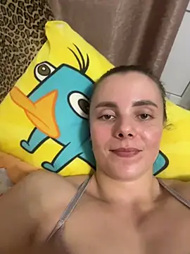 AlisaKissss Chat XXX in diretta