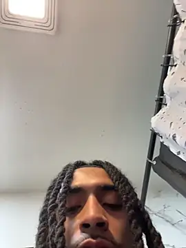 Chat +18 de Mellyj053 ao vivo