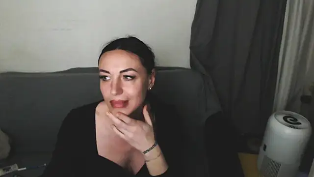 Chat XXX ao vivo de CloveLove