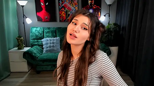 AnoraDark Adlı Modelin Canlı XXX Sohbeti