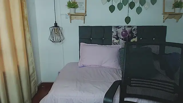 دردشة Emma_hassani الجنسية المباشرة