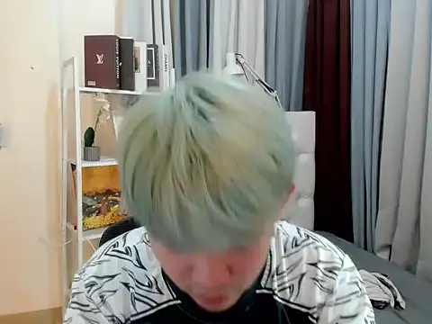 davincihugecock Show Webcam