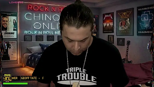 chino_roz's Webcam Show